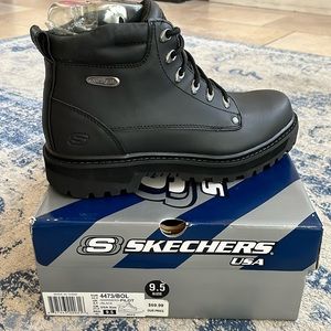 New in Box Skechers Mariners Pilot Black Leather Boots 9.5